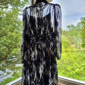 BRAND NEW Vera Wang Grey/Black Dress